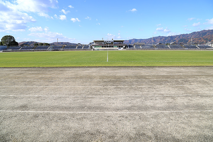 上野運動公園競技場